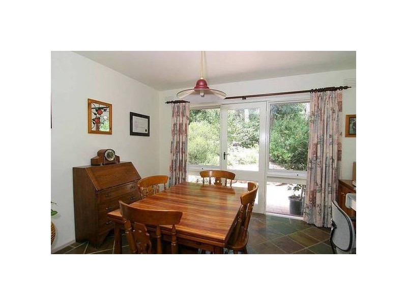 1 Mervyn Road, Belgrave South VIC 3160