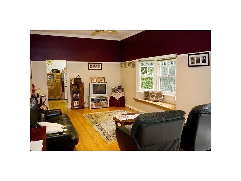 87 Belgrave Gembrook Road (access via Sunny Close), Selby VIC 3159