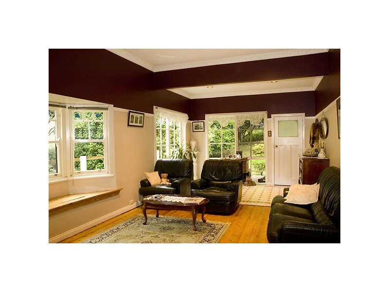 87 Belgrave Gembrook Road (access via Sunny Close), Selby VIC 3159