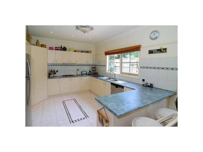 70 First Avenue, Cockatoo VIC 3781