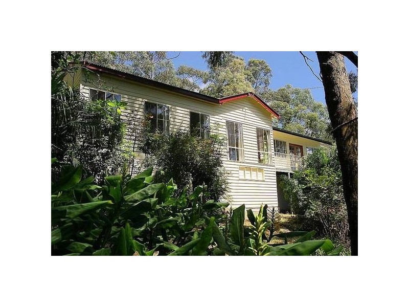 4 Arbor Avenue (Access via 4 Waratah Avenue), Belgrave VIC 3160