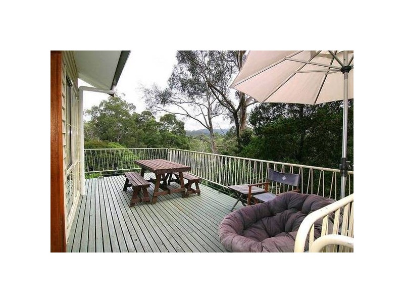 4 Arbor Avenue (Access via 4 Waratah Avenue), Belgrave VIC 3160