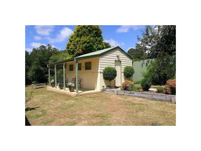 16 Bartley
Road, Belgrave Heights VIC 3160