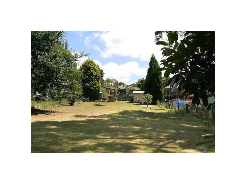 16 Bartley
Road, Belgrave Heights VIC 3160