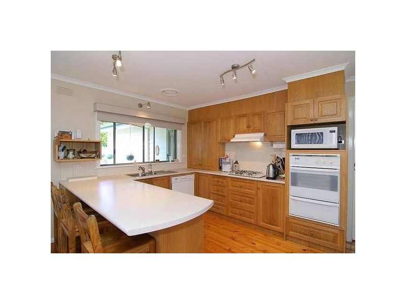 16 Bartley
Road, Belgrave Heights VIC 3160