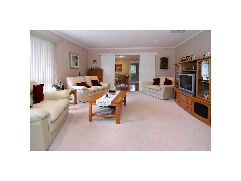 16 Bartley
Road, Belgrave Heights VIC 3160