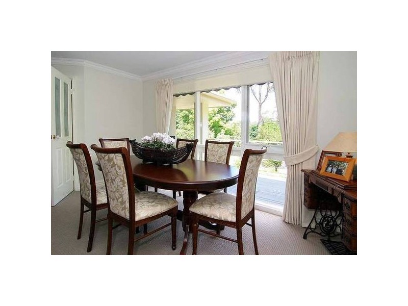 22 Glenfern Avenue, Upwey VIC 3158