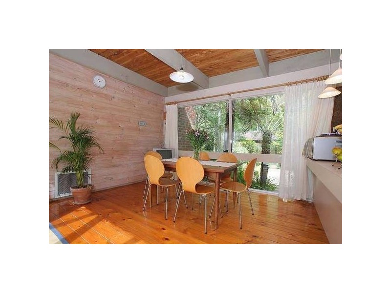 4 Back Road, Sherbrooke VIC 3789