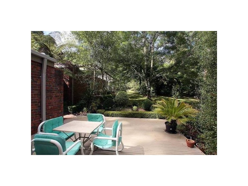 4 Back Road, Sherbrooke VIC 3789