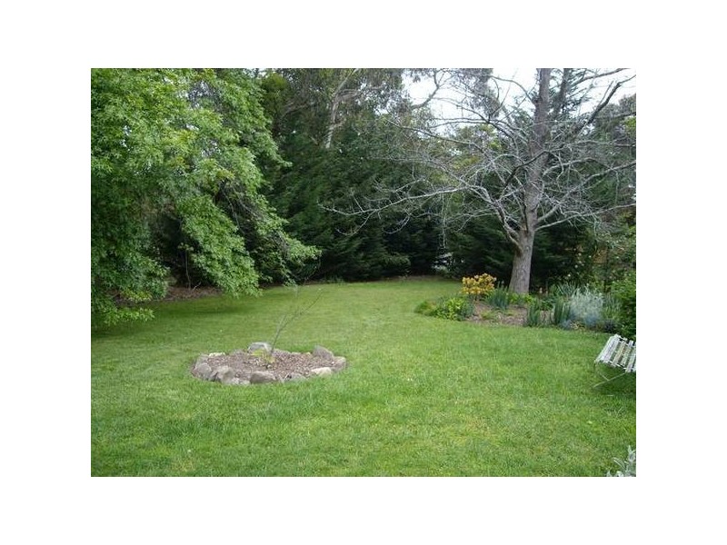 2 Cambridge Street, Belgrave South VIC 3160