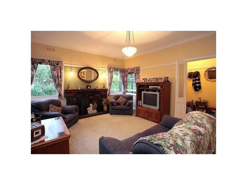 3 Kia Ora Avenue, Upwey VIC 3158