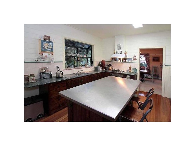 3 Kia Ora Avenue, Upwey VIC 3158