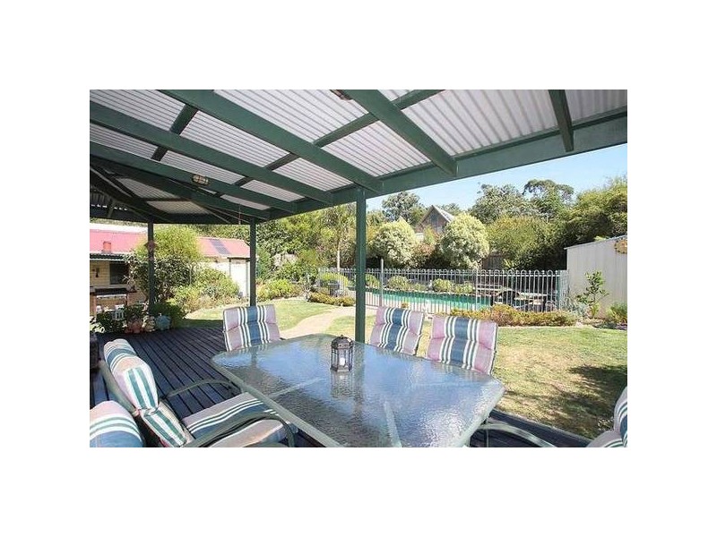 3 Kia Ora Avenue, Upwey VIC 3158