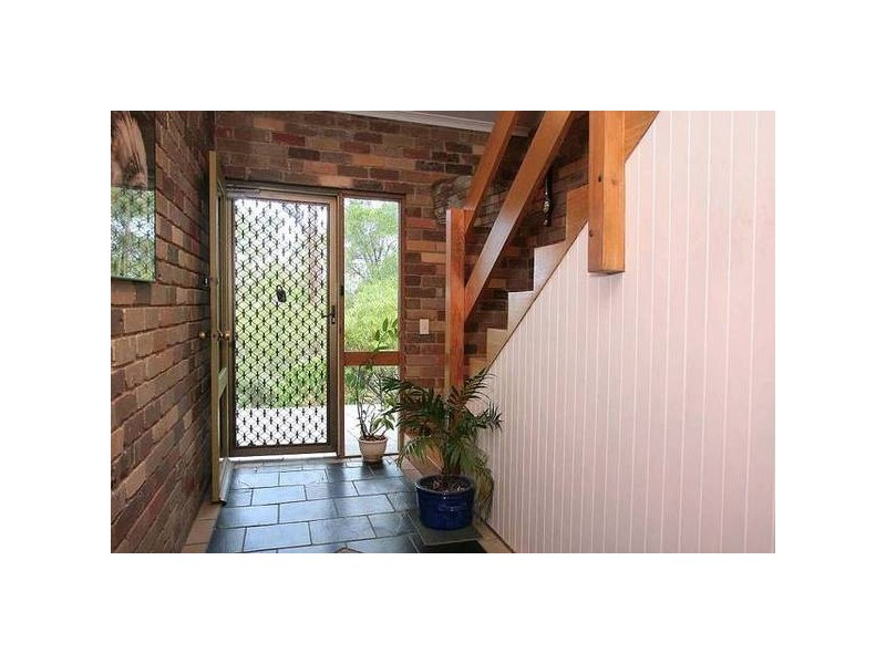 6 Kitchener Road, Tecoma VIC 3160