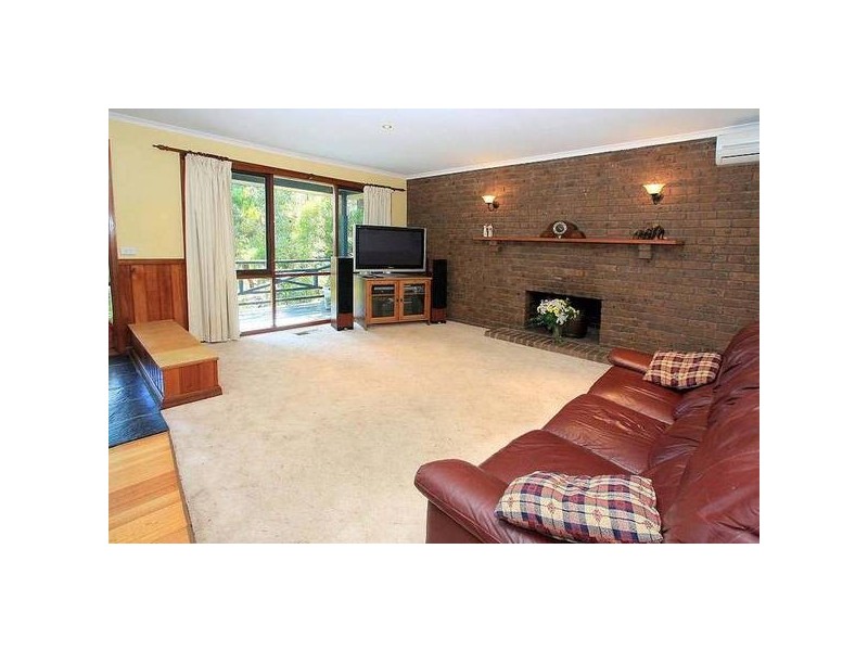 6 Tor Road, Belgrave Heights VIC 3160
