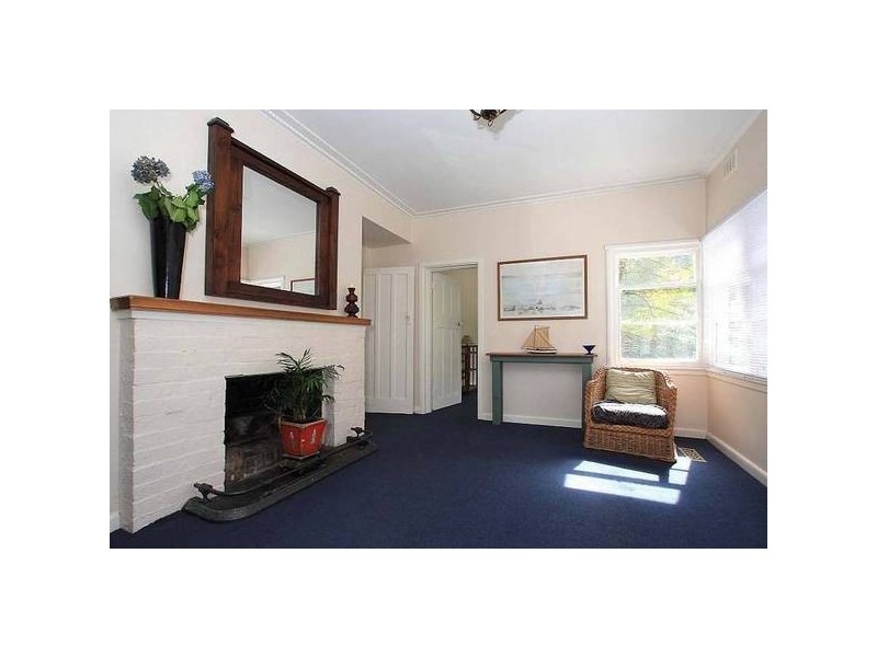 17 Gully Crescent, Belgrave VIC 3160