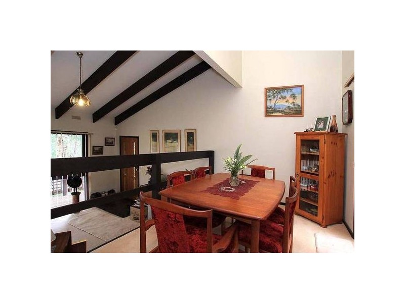 27 Glen Harrow Heights Road, Belgrave VIC 3160