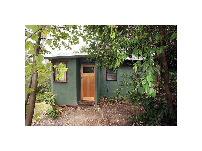 2 Jean Street, Upper Ferntree Gully VIC 3156