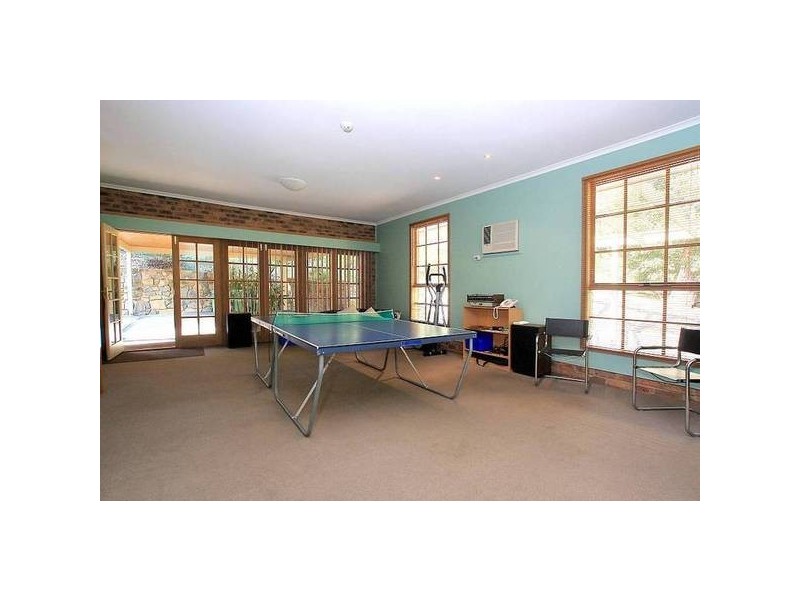 10 Maple Avenue, Belgrave VIC 3160