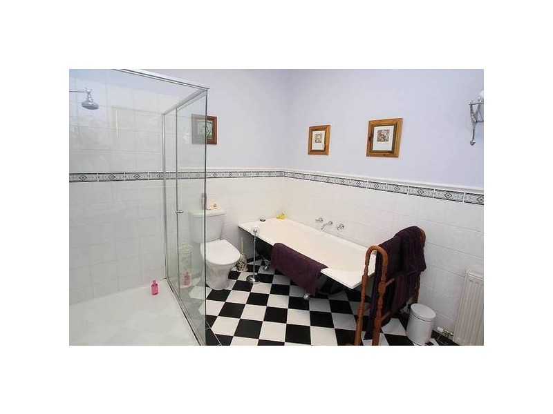 431 Glenfern Road, Upwey VIC 3158