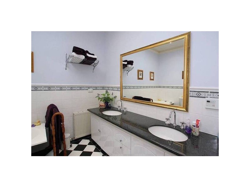 431 Glenfern Road, Upwey VIC 3158