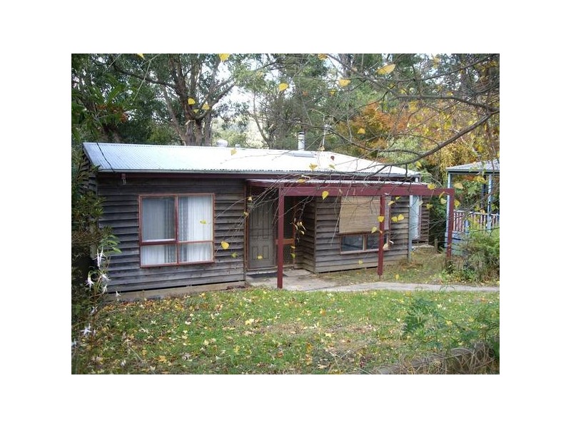 6 Greenwell Road, Selby VIC 3159