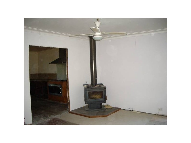 6 Greenwell Road, Selby VIC 3159
