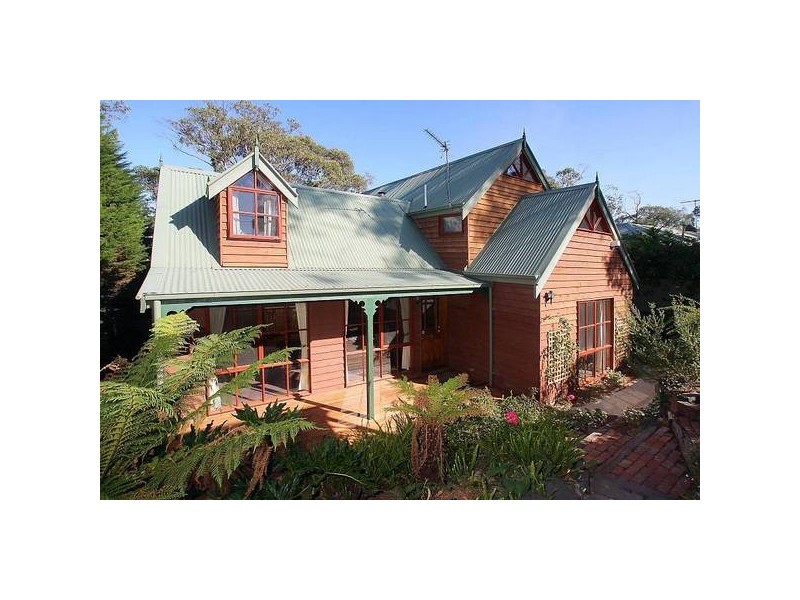 18 Riley Road, Upwey VIC 3158
