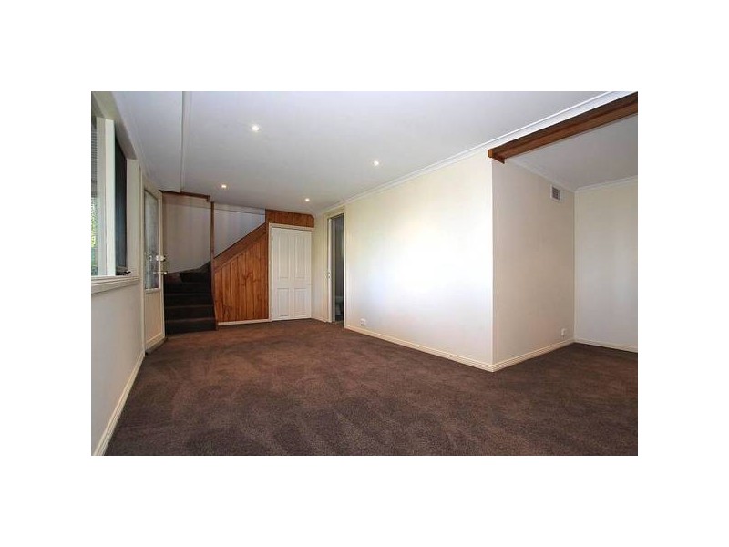 18 Riley Road, Upwey VIC 3158