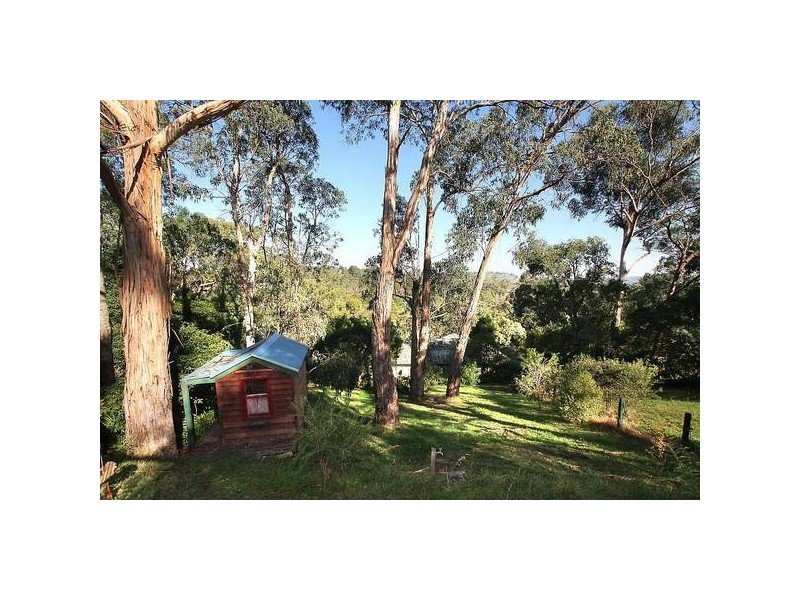 18 Riley Road, Upwey VIC 3158