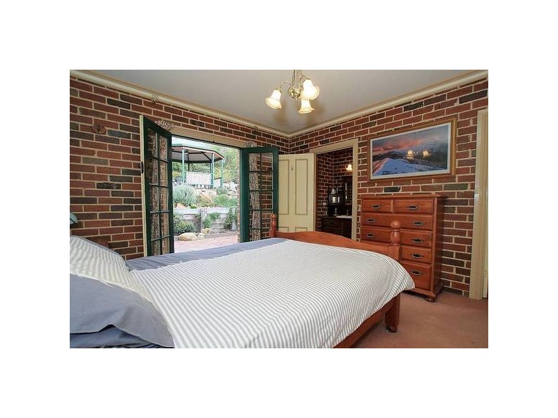 6 Mervyn Road, Belgrave South VIC 3160