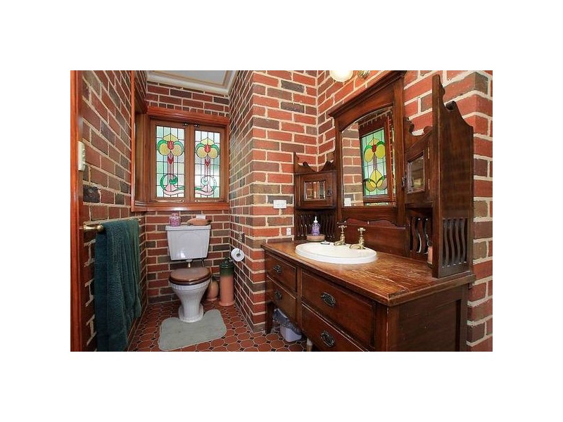 6 Mervyn Road, Belgrave South VIC 3160