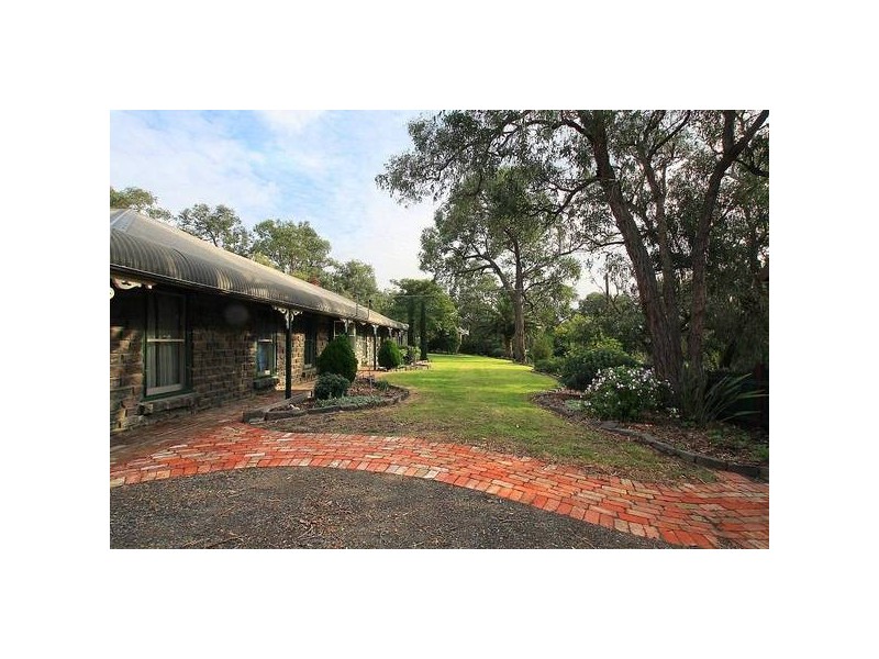 6 Mervyn Road, Belgrave South VIC 3160