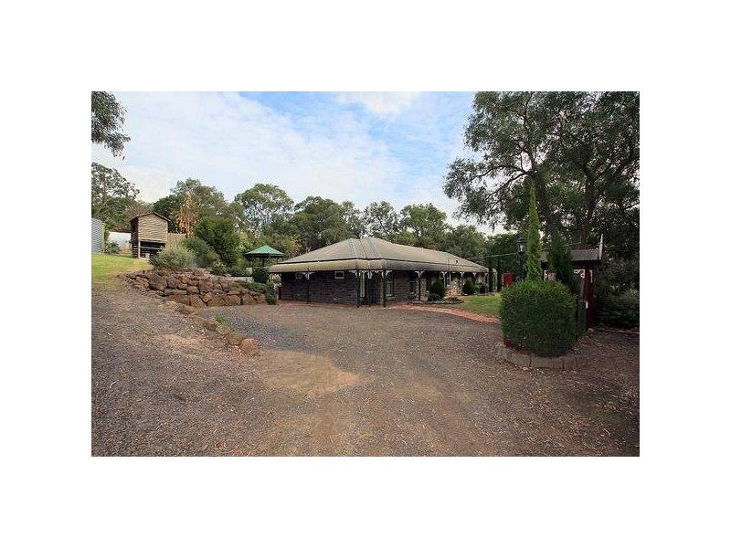 6 Mervyn Road, Belgrave South VIC 3160