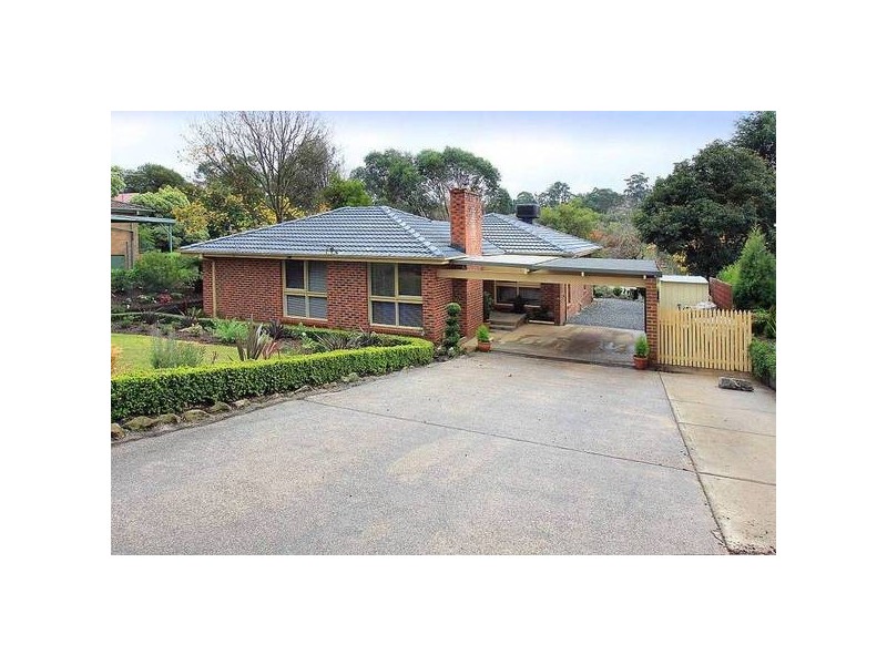 25 Haig Avenue, Monbulk VIC 3793