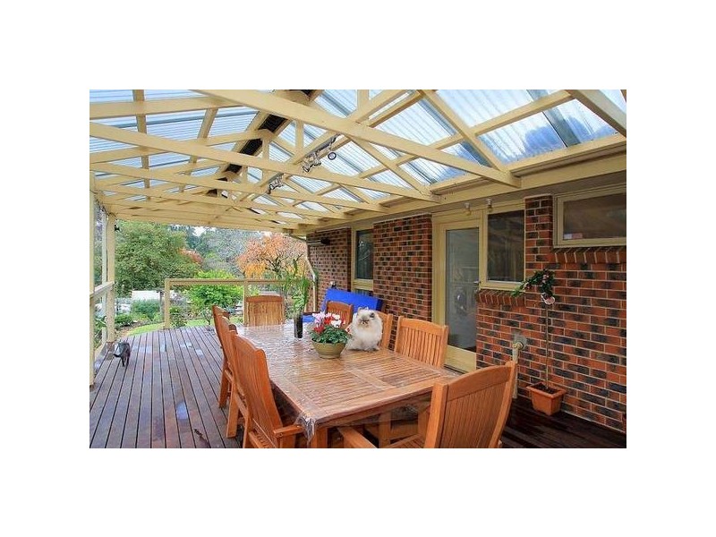 25 Haig Avenue, Monbulk VIC 3793
