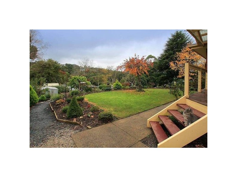 25 Haig Avenue, Monbulk VIC 3793