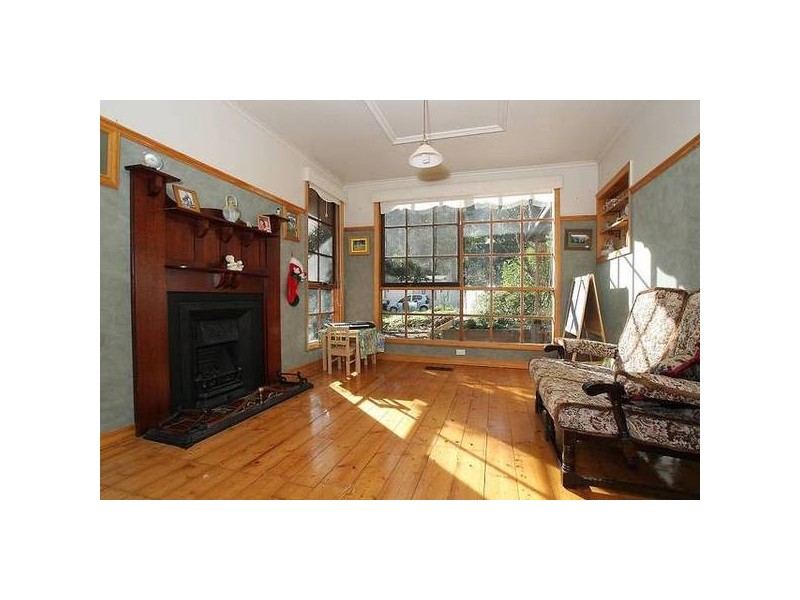 4 Rose Street, Tecoma VIC 3160