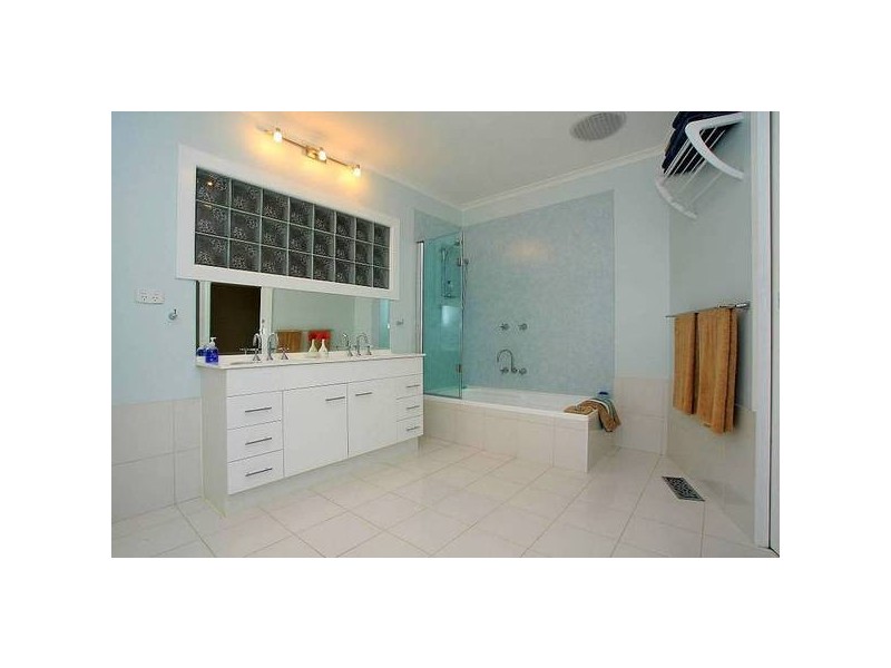 99 Mast Gully Road, Upwey VIC 3158