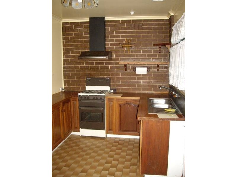 2/7 Minter Street, Belgrave VIC 3160