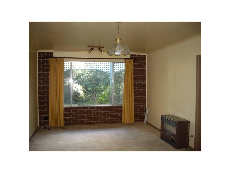 2/7 Minter Street, Belgrave VIC 3160