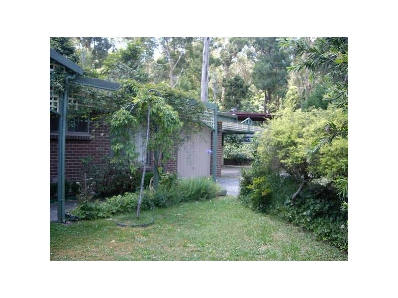 2/7 Minter Street, Belgrave VIC 3160