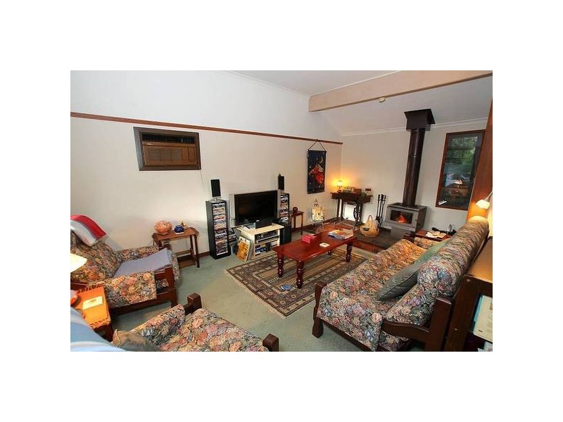 32 Birdwood Avenue, Upwey VIC 3158