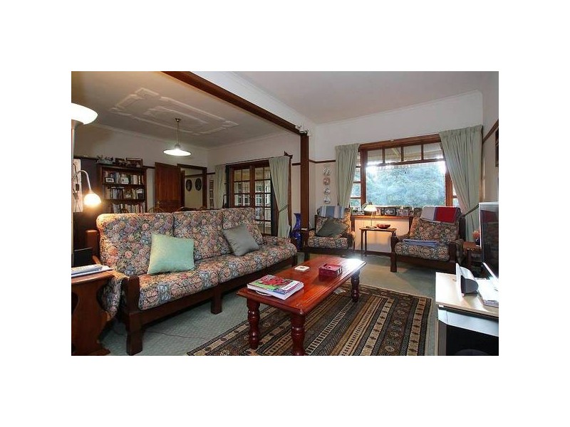 32 Birdwood Avenue, Upwey VIC 3158