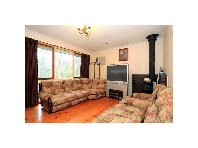 175 Belgrave Gembrook Road (Enter via Nation Road – Vosges Street end), Selby VIC 3159