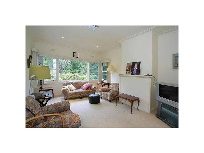 25 Birdwood Avenue, Upwey VIC 3158