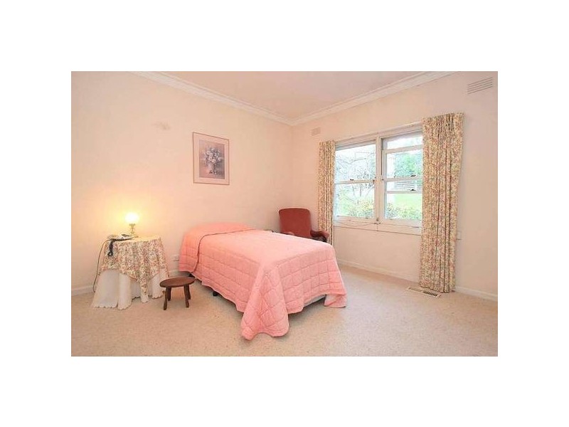 25 Birdwood Avenue, Upwey VIC 3158
