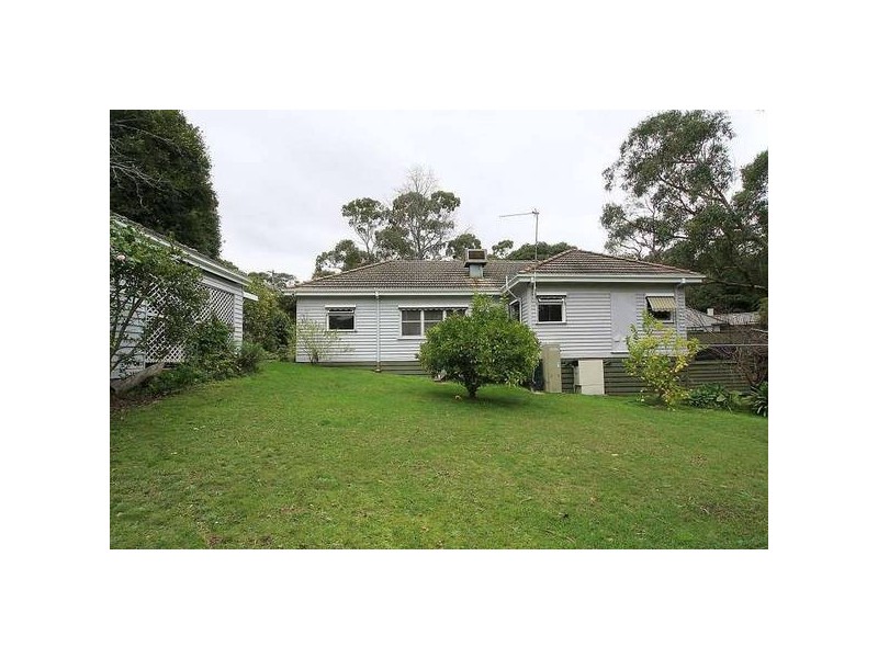 25 Birdwood Avenue, Upwey VIC 3158