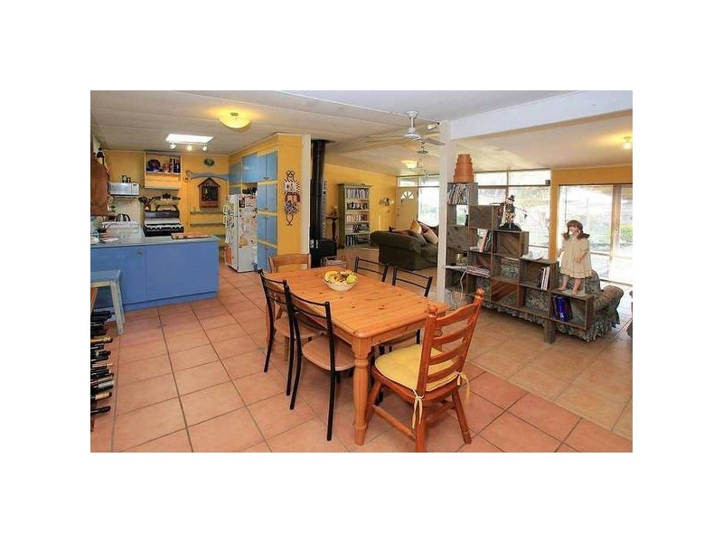 17 Charlotte Road, Boronia VIC 3155