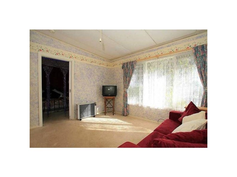 17 Charlotte Road, Boronia VIC 3155